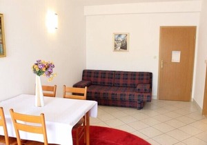 Apartments and rooms Jennifer, (11374), Orebic, hr in Orebic