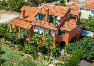 Apartments Mirjana in Novigrad Istria