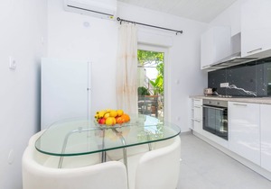Apartments Mirko (57381-A3) - Lokva Rogoznica in Lokva Rogoznica