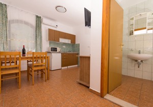 Apartments Pero (55271-A3) - Okrug Gornji (Ciovo)