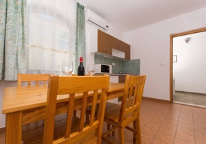 Apartments Pero (55271-A3) - Okrug Gornji (Ciovo)