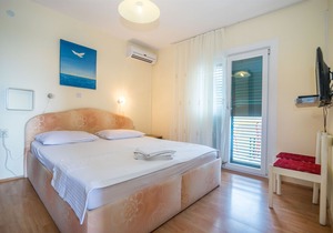 Apartments Rose (40771-A1) - Slatine (Ciovo)