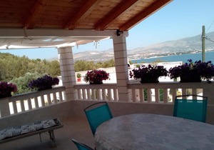 Apartments Tanja (46041-A2) - Slatine (Ciovo)