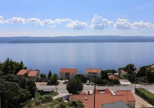 Apartments with parking space Stanici, Omis - 10324 in Omiš