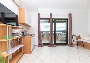 Awesome apartment in Kastel Stafilic with WiFi