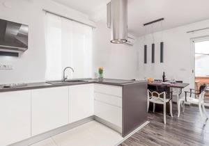 Awesome apartment in Kampor with WiFi