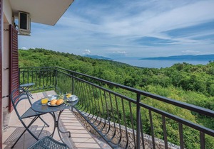 Awesome apartment in Labin with sauna