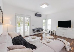 Awesome Home In Nedescina