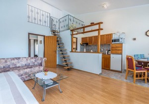 Beach front apartment in Pinezici