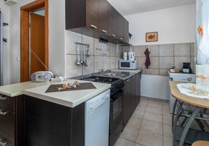 Beach front apartment in Smrika in Smrika