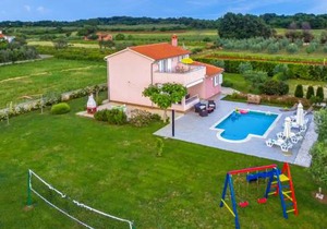 Beautiful Home In Pula