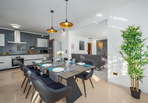 Gorgeous Home In Labin