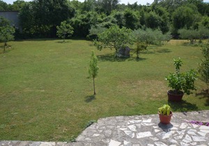 Holiday apartment with balcony in Sveti Ivan Dobrinjski