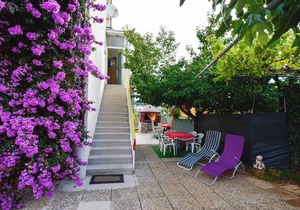 Holiday apartment with air conditioning