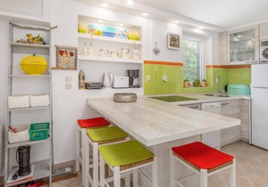 In the small coastal town of Bakarac, not far from the city of Rijeka and in a green environment lie