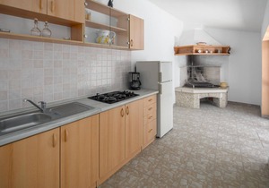 In the small Istrian village Orihi stands this beautiful vacation home with pool.