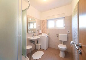 KOSTRENA STUDIO APARTMAN