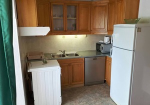 Lovely 2-Bedroom Apartment in Poljica