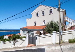Lovely Apartment In Dramalj With Wifi in Dramalj