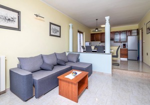 Lovely apartment in Labin with house sea view