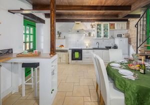 Lovely home in Sorici