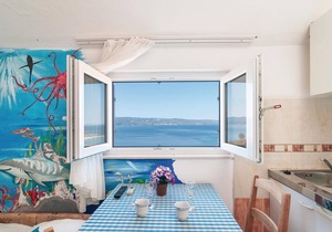 Nice apartment in Omis with house sea view in Omis