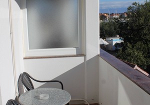 One bedroom apartment with balcony Kukljica, Ugljan (A-8253-e)
