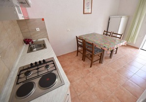 One bedroom apartment near beach Metajna, Pag (A-6522-g)