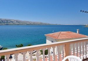 One bedroom apartment near beach Metajna, Pag (A-6522-g)