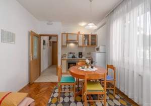 One bedroom apartment with terrace Poreč (A-2216-b)