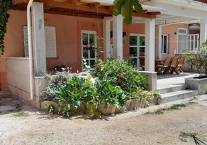 Studio Zuljana 4576c