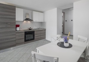 Stunning apartment in Vrsar with house sea view