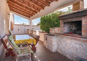 Stunning Home In Hrboki in Hrboki