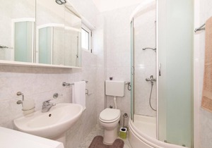 These beautifully furnished apartments are located in Kastel Luksic.