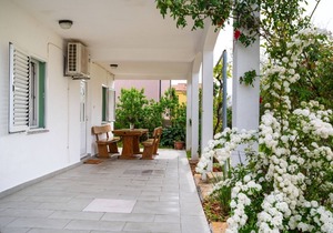 Three bedroom apartment with terrace Nin (Zadar) (A-10414-a) in Nin
