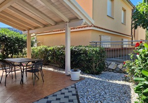 Two bedroom apartment with terrace Baška, Krk (A-18775-d)