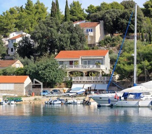 Beach Lumbarda Korčula 