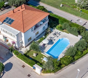 Ferienwohnung Baška Für Personen 