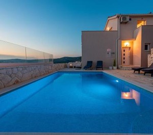 Villa Mona Ražanj 