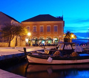 Stari Grad 