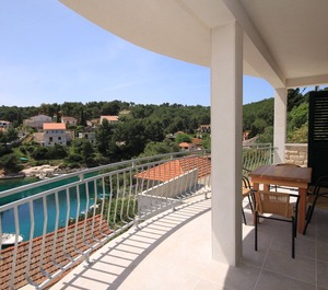 Beach Basina Hvar 