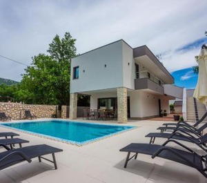Villa Adry 