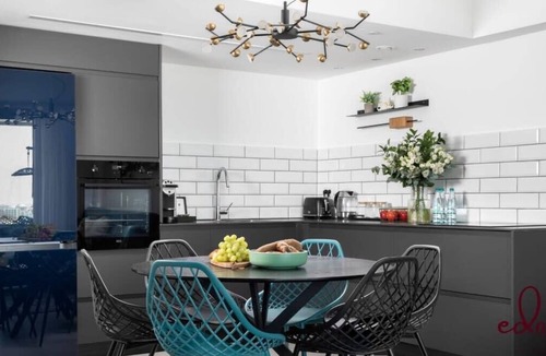 Eilat Apartment | מיני פנטהאוז 2 חדרי שינה במתחם סי סייד - By Edom