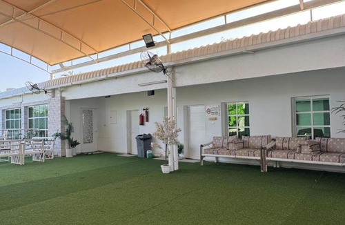 Zubara House | استراحة الصقر