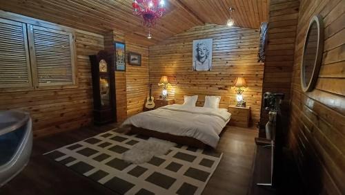 Ajman Ski Chalet | بنتهاوس ريف ورد