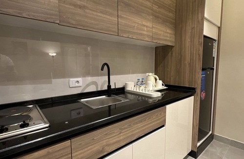 Al Swaifyeh Apartment | 006 AL-NAJEH JRE Apartments For Rent ave