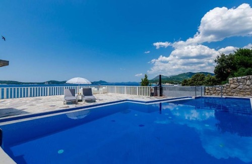 Lozica Apartment | 1-bedroom apartment with AC with pool view