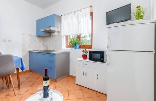 Valbandon Apartment | 1 bedroom awesome apartment in Fazana