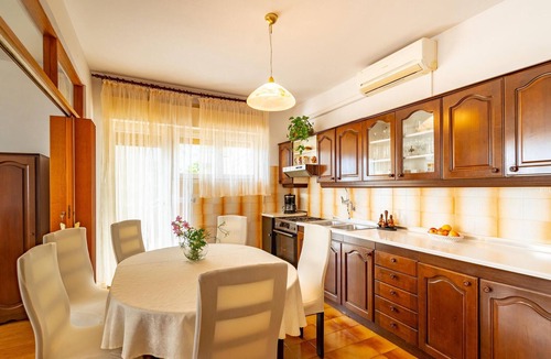 Prizba Apartment | 1 bedroom awesome apartment in Blato