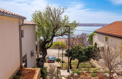 Baric Draga Apartment | 1 bedroom beach front apartment in Baric Draga